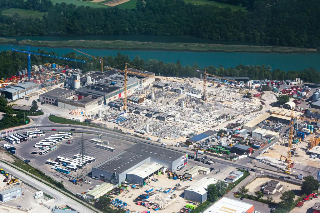 unsplash_UrZEimPFGeM_industrial park.webp